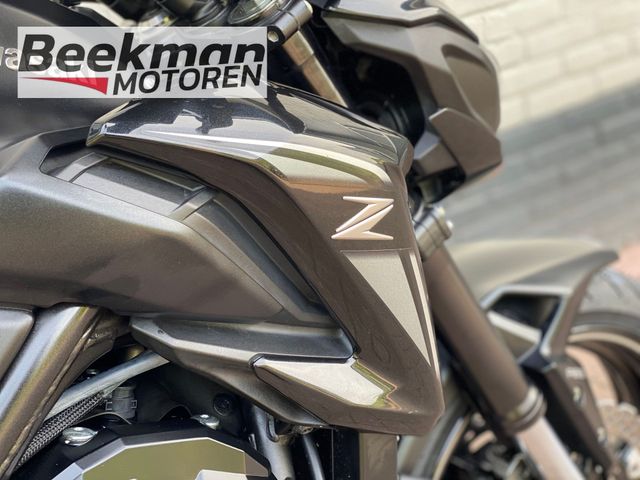 kawasaki - z900