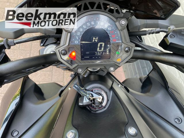 kawasaki - z900