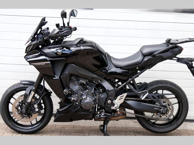 yamaha - tracer-9