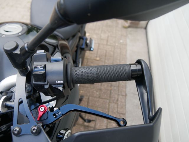 yamaha - tracer-9