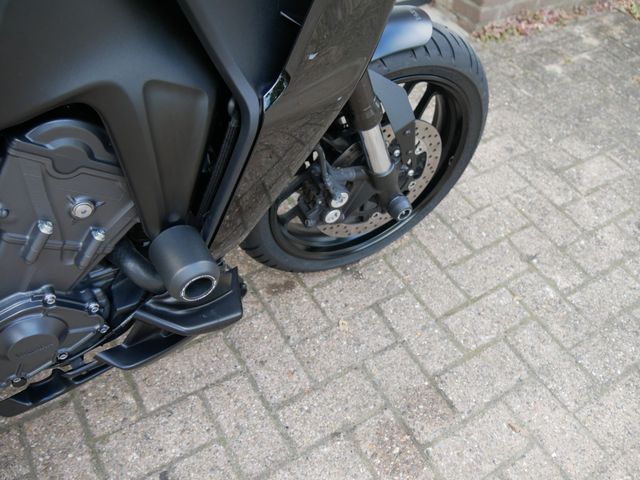 yamaha - tracer-9