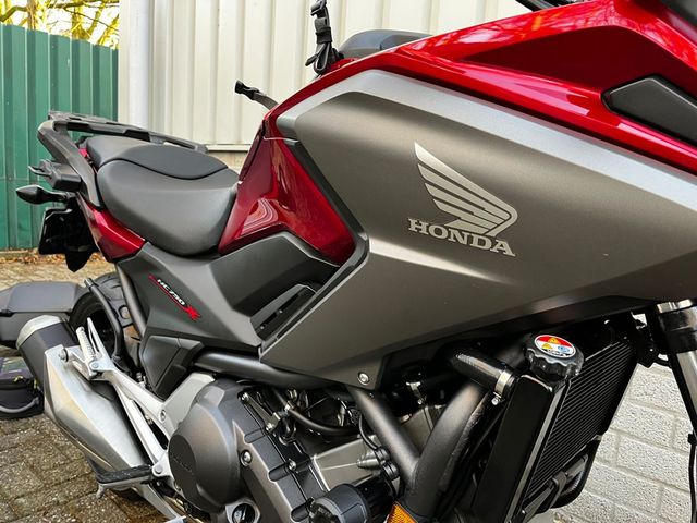 honda - nc-750-x-dct