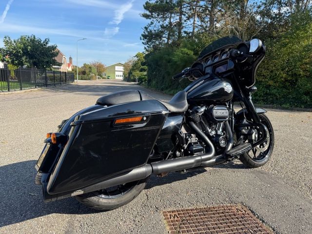 harley-davidson - street-glide-special-flhxs