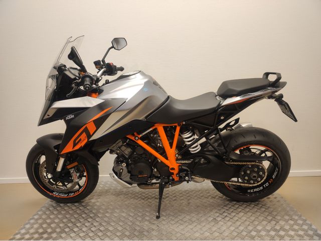 ktm - 1290-super-duke-gt