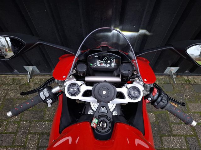 ducati - panigale-v2