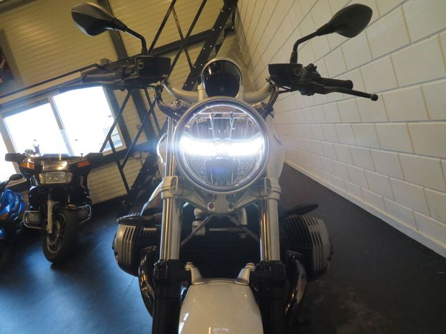 bmw - r-nine-t-pure