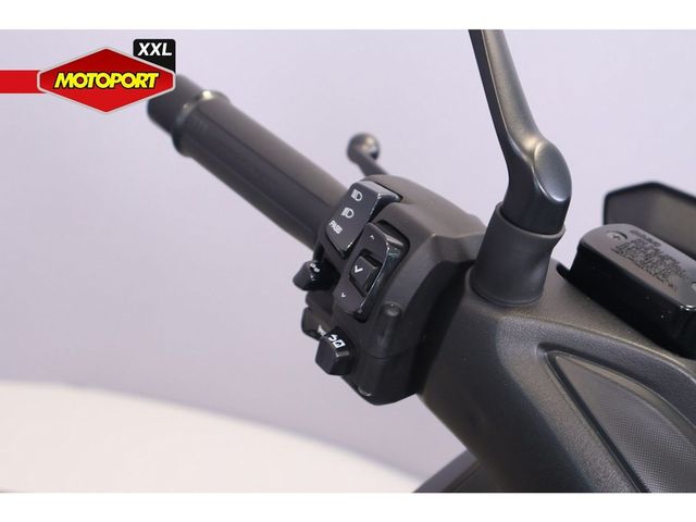 yamaha - x-max-300-tech-max
