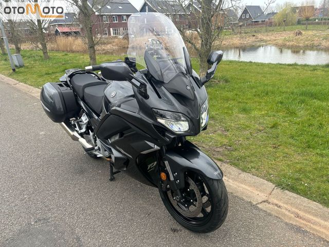 yamaha - fjr-1300-ae