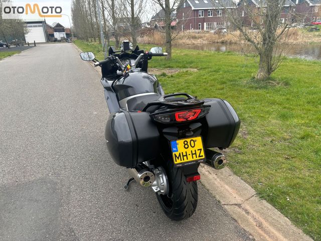 yamaha - fjr-1300-ae