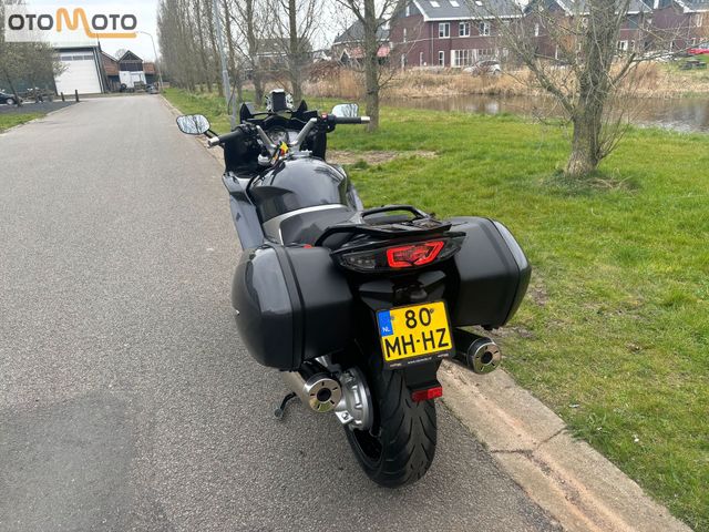 yamaha - fjr-1300-ae