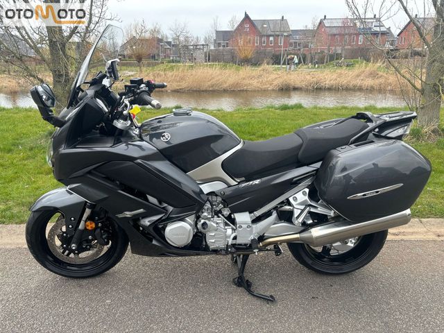yamaha - fjr-1300-ae
