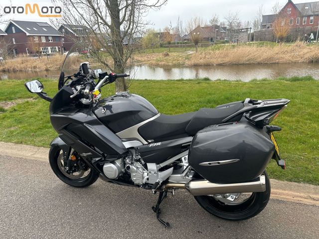 yamaha - fjr-1300-ae