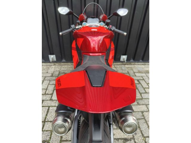 ducati - panigale-v2-mm93