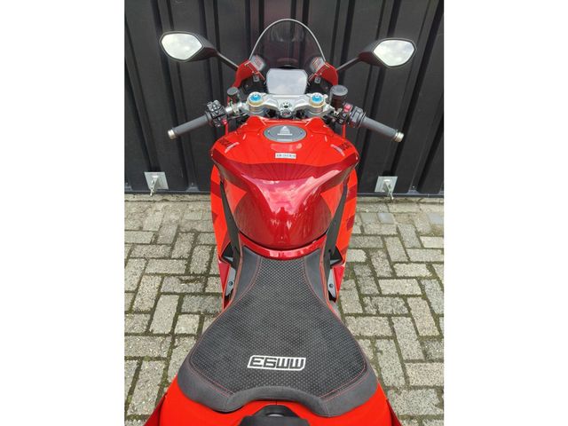 ducati - panigale-v2-mm93
