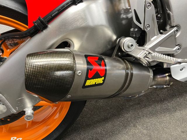 honda - cbr-1000-rr-fireblade-sp