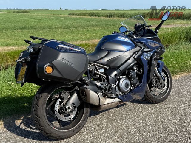 suzuki - gsx-s-1000-gt