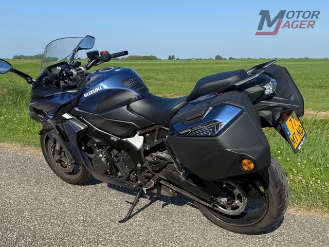suzuki - gsx-s-1000-gt