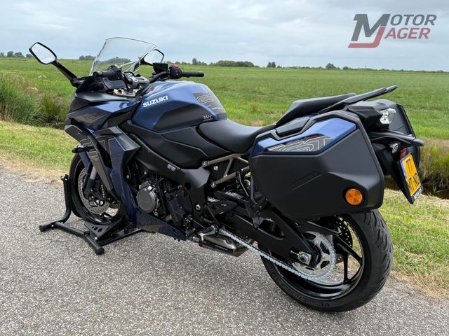 suzuki - gsx-s-1000-gt