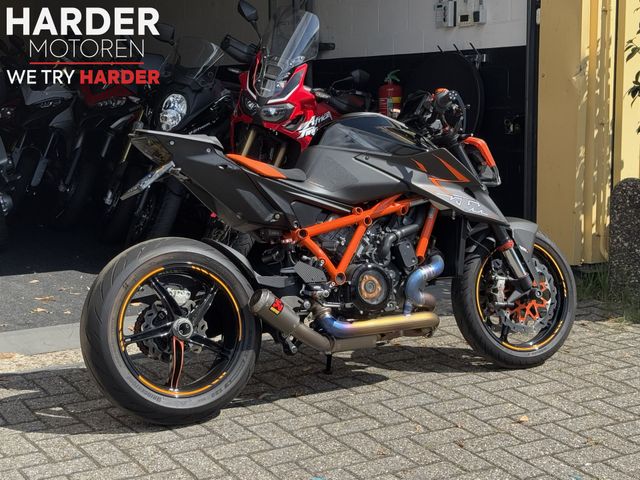 ktm - 1290-super-duke-r