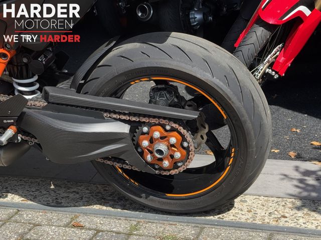 ktm - 1290-super-duke-r