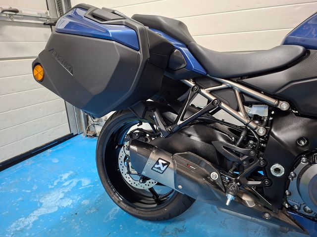 suzuki - gsx-s-1000-gt