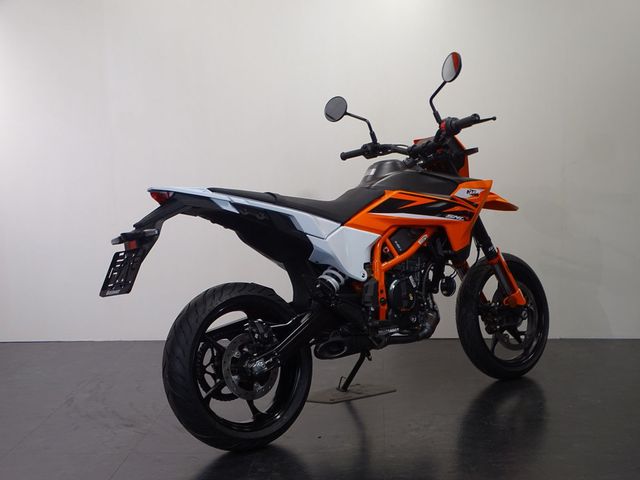 ktm - 125-smc-r