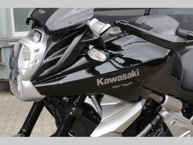 kawasaki - versys-650-abs