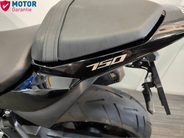 suzuki - gsr-750-a