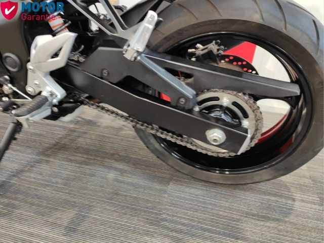 suzuki - gsr-750-a