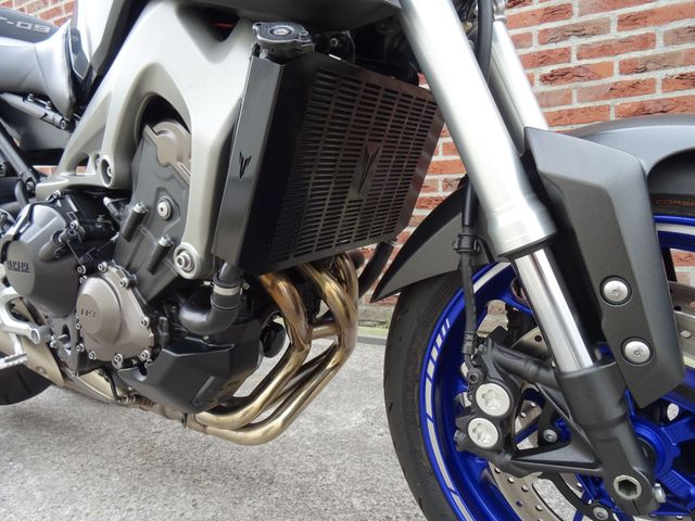 yamaha - mt-09