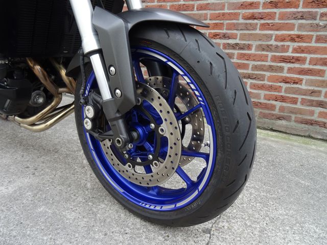 yamaha - mt-09
