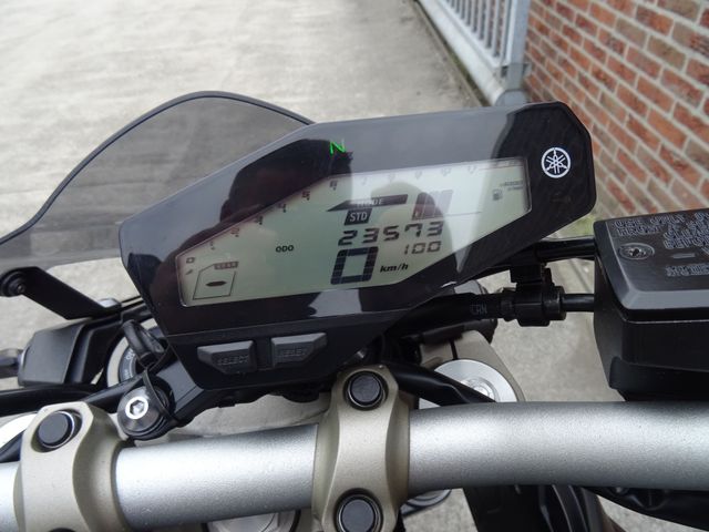 yamaha - mt-09
