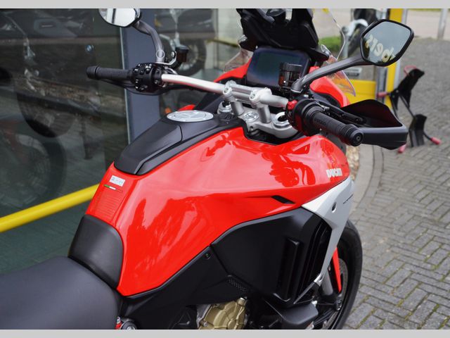 ducati - multistrada-v4-s