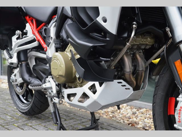 ducati - multistrada-v4-s