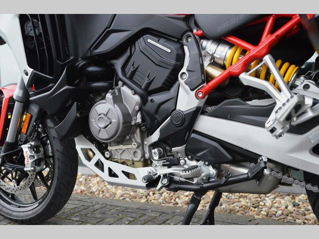 ducati - multistrada-v4-s