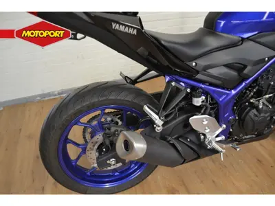 YAMAHA MT 03 ABS – foto 4