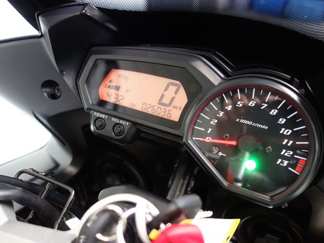 yamaha - fz-1