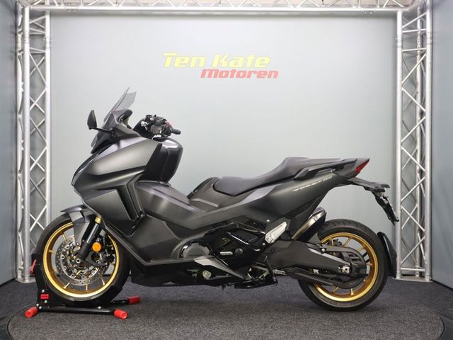 honda - nss-750-forza