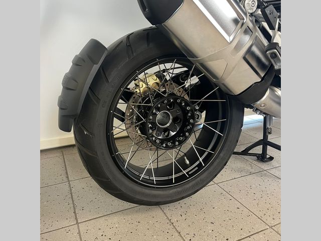bmw - r-1200-gs-lc