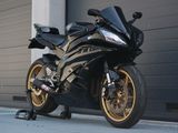 YAMAHA YZF R6