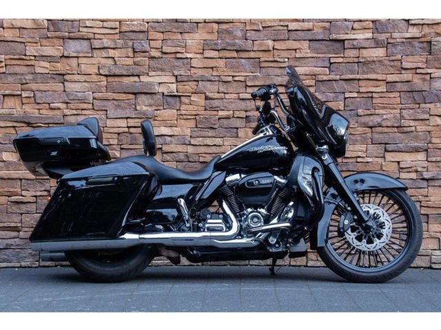 harley-davidson - street-glide-special-flhxs