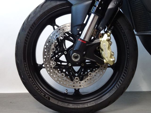 mv-agusta - brutale-920