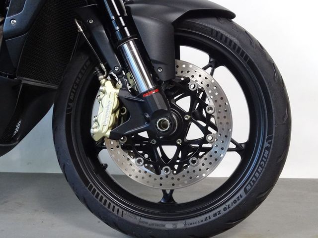 mv-agusta - brutale-920