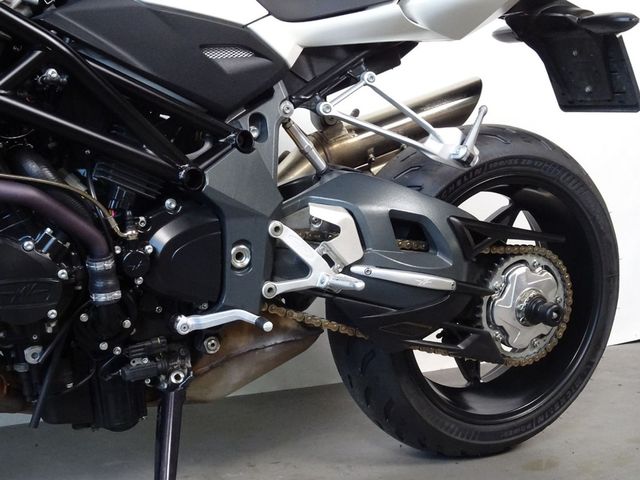 mv-agusta - brutale-920