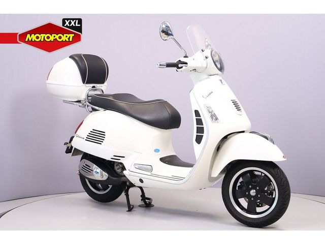 vespa - gts-300-super