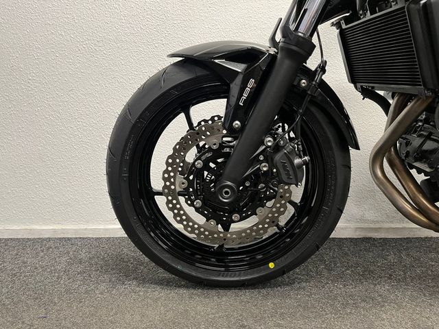 kawasaki - z650