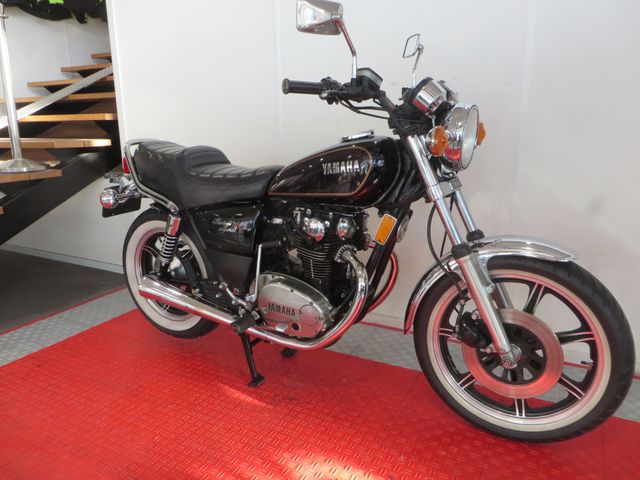 yamaha - xs-650-se