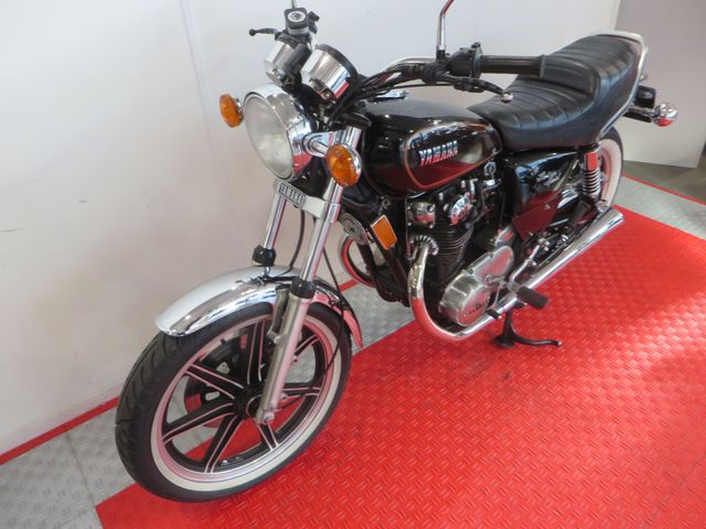 yamaha - xs-650-se