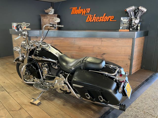 harley-davidson - road-king-classic-flhrci