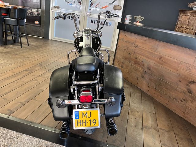 harley-davidson - road-king-classic-flhrci